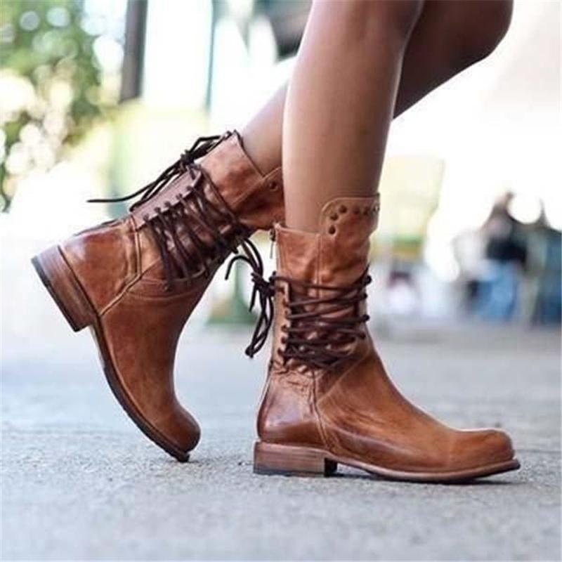 Caithlyn – Vintage Lace-Up Boots