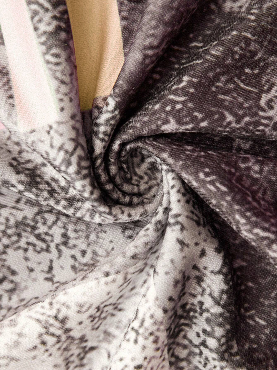 Oceane - Chic Vintage Sweatshirt