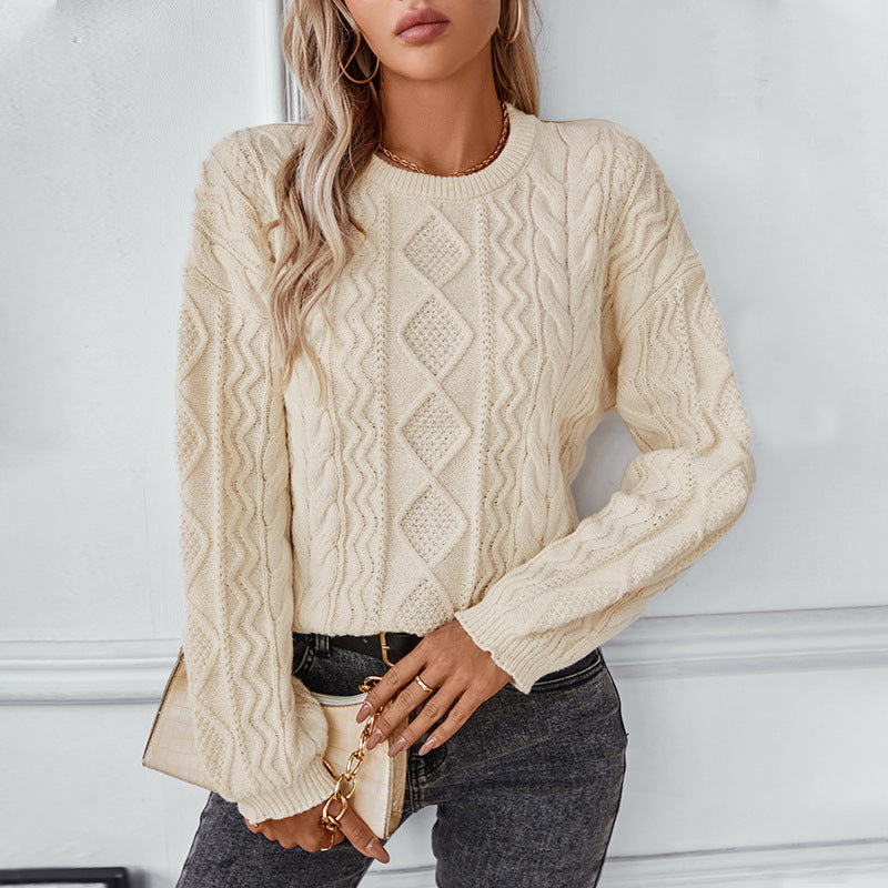 Evelyn – Ladies' Classic Cable Knit Jumper